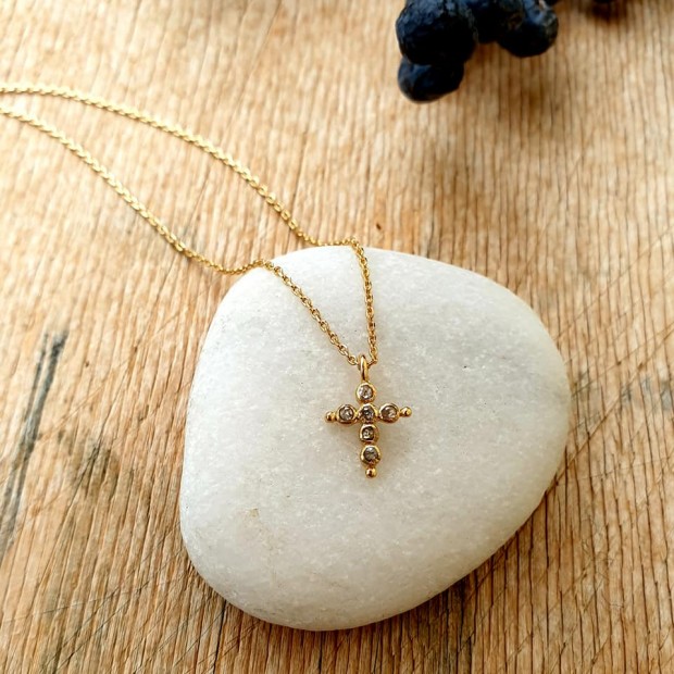 Hanka IN kaklo papuošalas su deimantais plokštelėmis 